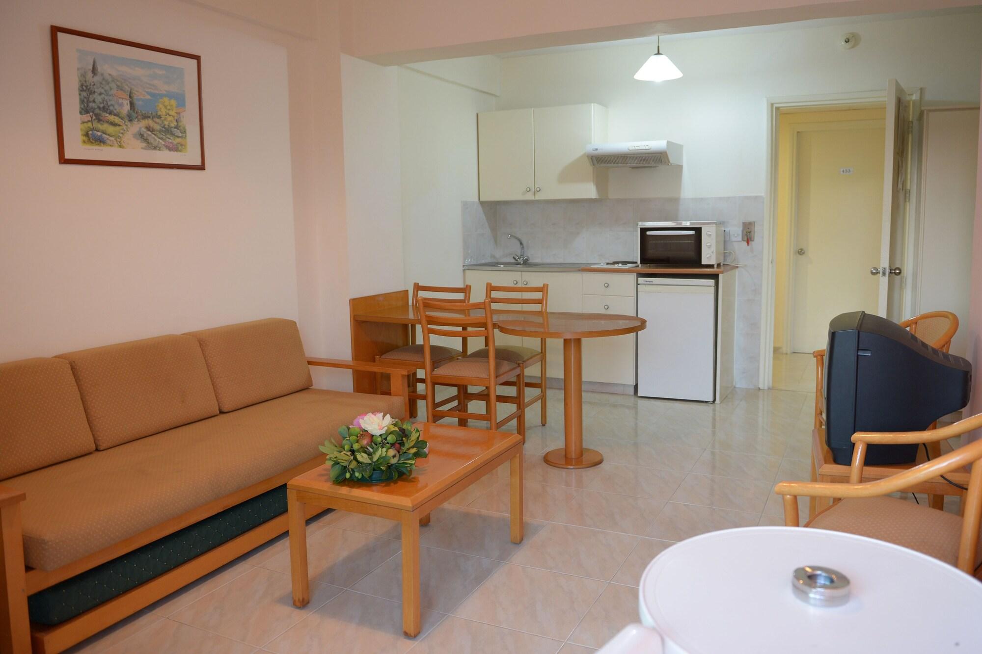 Maris Grand Resort โปรทาราส ภายนอก รูปภาพ